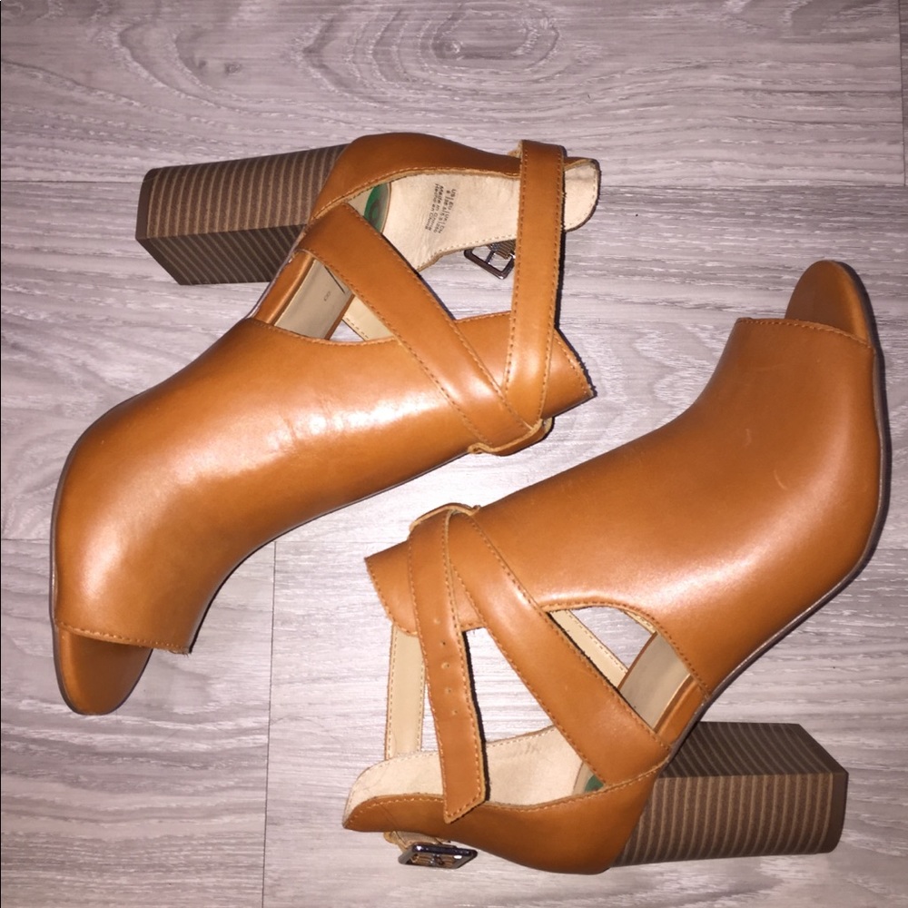 Gap - wedge heels